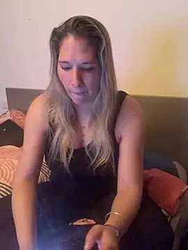 Chatonne69 online show from March 22, 2025, 7:09 pm