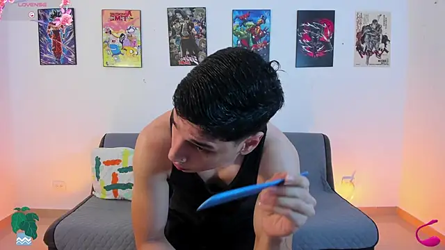 jonathanjoestar  online show from November 18, 2025, 10:13 pm