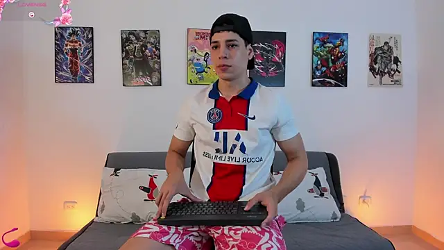 jonathanjoestar  online show from January 13, 2026, 10:03 pm