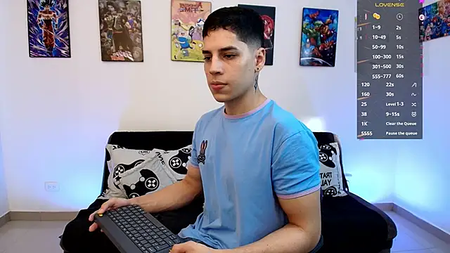 jonathanjoestar  online show from May 27, 2026, 9:33 pm