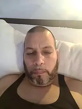 Snapshot of Just2much chatting on February 13, 2025, 12:13 am Just2much online show from February 13, 2025, 12:13 am