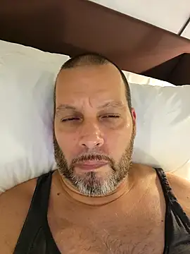 Snapshot of Just2much chatting on October 30, 2025, 12:20 am Just2much online show from October 30, 2025, 12:20 am