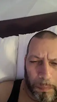 Snapshot of Just2much chatting on January 16, 2025, 3:45 am Just2much online show from January 16, 2025, 3:45 am