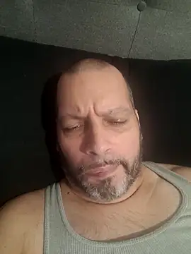 Snapshot of Just2much chatting on September 10, 2025, 11:48 pm Just2much online show from September 10, 2025, 11:48 pm