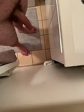 Snapshot of dimitriei chatting on February 2, 2026, 7:35 pm dimitriei online show from February 2, 2026, 7:35 pm