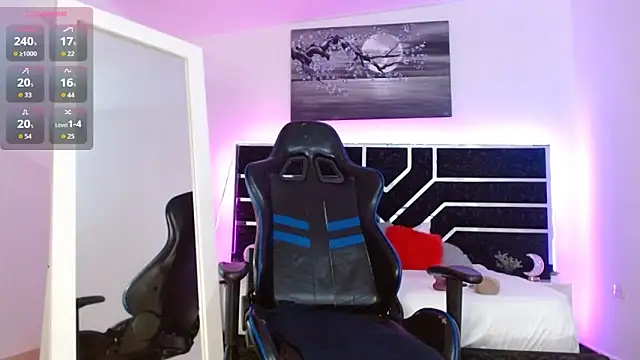 Snapshot of -MiaDelight- chatting on November 20, 2025, 2:07 pm -MiaDelight- online show from November 20, 2025, 2:07 pm