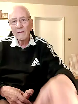 cutaboverest online show from April 19, 2026, 9:17 pm