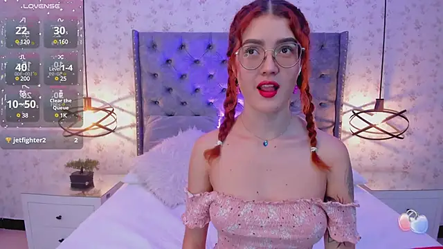 Snapshot of MiaWinx chatting on January 28, 2025, 1:18 am MiaWinx online show from January 28, 2025, 1:18 am