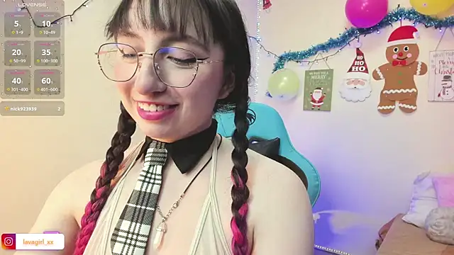 Snapshot of Julieta_cott chatting on January 6, 2026, 2:37 am Julieta cott online show from January 6, 2026, 2:37 am