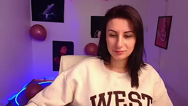 Snapshot of Loren_Moa chatting on March 15, 2025, 4:10 pm Loren Moa online show from March 15, 2025, 4:10 pm