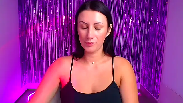 Snapshot of Loren_Moa chatting on October 2, 2025, 6:17 am Loren Moa online show from October 2, 2025, 6:17 am