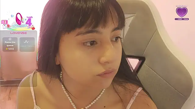 Snapshot of emitaa17228o chatting on June 2, 2026, 9:15 pm emitaa17228o online show from June 2, 2026, 9:15 pm