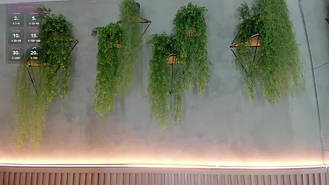 Snapshot of Lana_Lann chatting on November 12, 2025, 1:04 pm Lana Lann online show from November 12, 2025, 1:04 pm