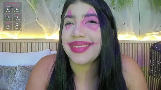 Snapshot of Lana_Lann chatting on October 31, 2025, 12:02 pm Lana Lann online show from October 31, 2025, 12:02 pm