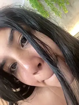 Lana Lann online show from February 2, 2026, 4:39 pm