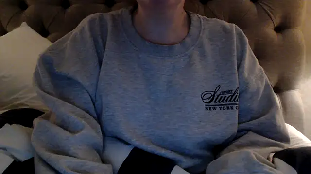 Snapshot of Sandysecret chatting on November 14, 2025, 9:51 pm Sandysecret online show from November 14, 2025, 9:51 pm