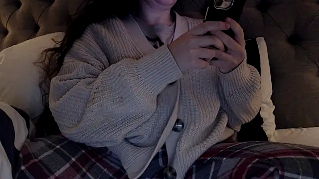 Snapshot of Sandysecret chatting on November 24, 2025, 8:09 pm Sandysecret online show from November 24, 2025, 8:09 pm