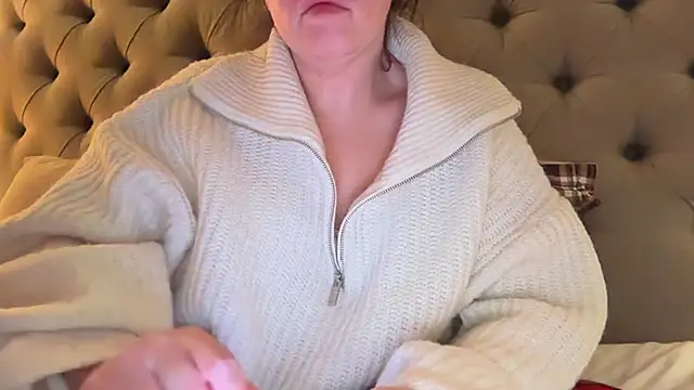 Snapshot of Sandysecret chatting on December 14, 2025, 9:20 pm Sandysecret online show from December 14, 2025, 9:20 pm