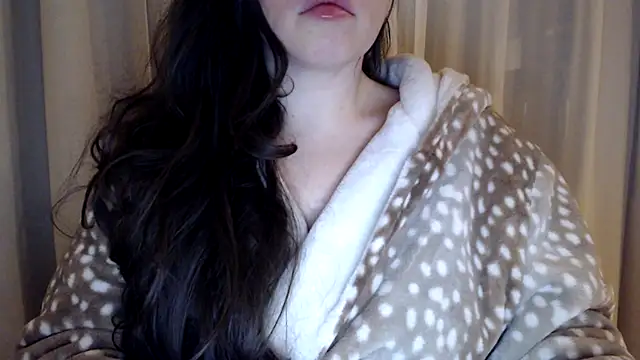 Snapshot of Sandysecret chatting on February 3, 2025, 7:21 pm Sandysecret online show from February 3, 2025, 7:21 pm