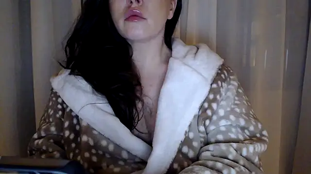 Snapshot of Sandysecret chatting on February 16, 2025, 9:27 pm Sandysecret online show from February 16, 2025, 9:27 pm