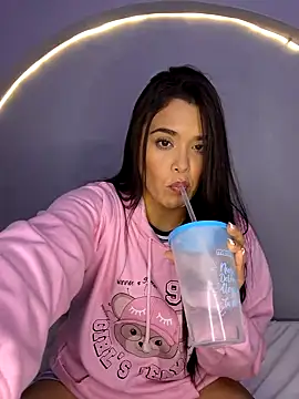 samanthaevanss1 online show from February 7, 2025, 4:06 am