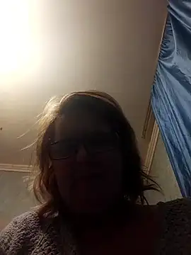 Forest-Lady online show from January 8, 2026, 2:01 pm