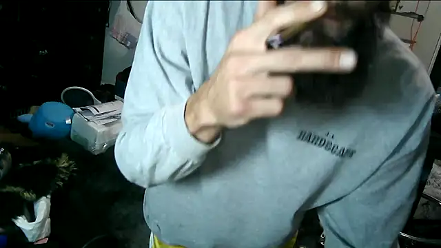 Snapshot of Robriguezxxx chatting on October 21, 2025, 2:33 am Robriguezxxx online show from October 21, 2025, 2:33 am