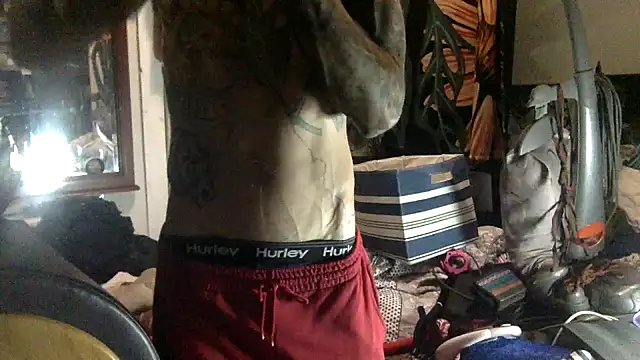 Robriguezxxx online show from June 6, 2026, 3:45 am