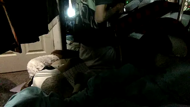 Snapshot of Robriguezxxx chatting on November 18, 2025, 5:44 am Robriguezxxx online show from November 18, 2025, 5:44 am