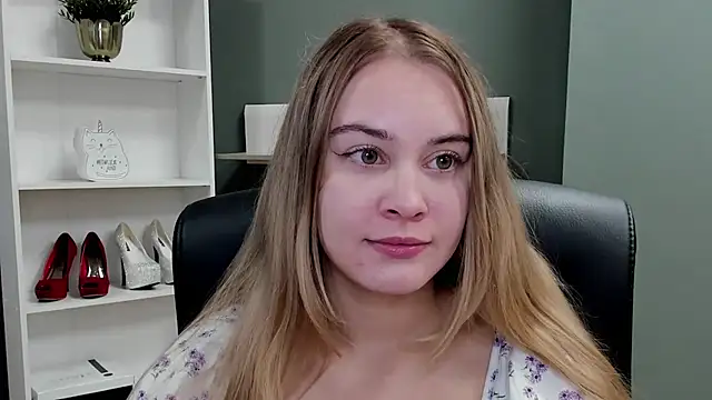 Snapshot of kitty_valeria chatting on November 23, 2025, 9:58 pm kitty valeria online show from November 23, 2025, 9:58 pm