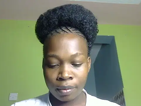 Snapshot of Horny-pretty chatting on February 27, 2026, 12:33 am Horny-pretty online show from February 27, 2026, 12:33 am