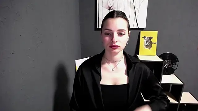 Snapshot of lady_olivia_ chatting on May 6, 2026, 12:09 pm lady olivia online show from May 6, 2026, 12:09 pm