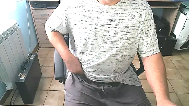 urick10500 online show from December 5, 2025, 9:52 am