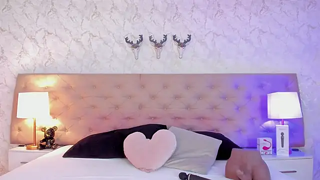 Snapshot of SofieReyes chatting on March 14, 2025, 4:19 pm SofieReyes online show from March 14, 2025, 4:19 pm