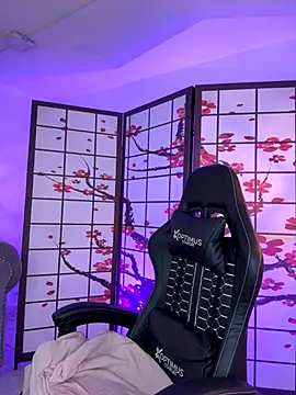 Snapshot of Victoria_Adams14 chatting on November 2, 2025, 3:00 am Victoria Adams14 online show from November 2, 2025, 3:00 am