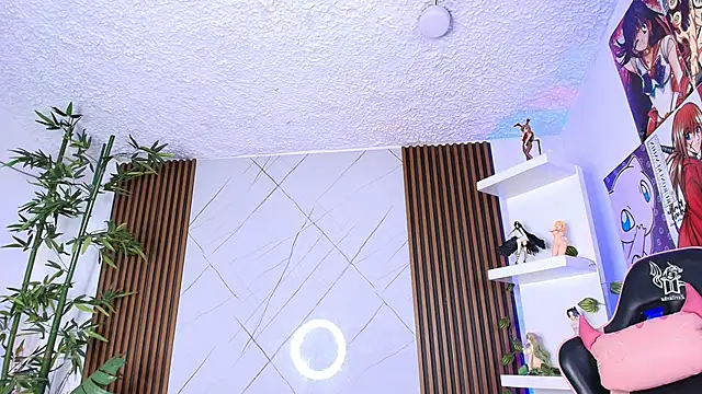 Snapshot of Victoria_Adams14 chatting on October 30, 2025, 3:05 am Victoria Adams14 online show from October 30, 2025, 3:05 am