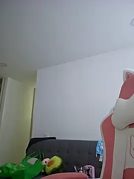 Snapshot of azumiichan chatting on November 8, 2025, 1:25 pm azumiichan online show from November 8, 2025, 1:25 pm