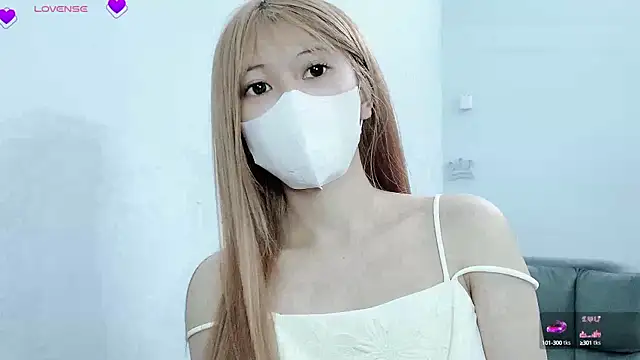 Snapshot of tanhxiu chatting on February 23, 2025, 9:48 pm tanhxiu online show from February 23, 2025, 9:48 pm