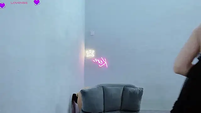 Snapshot of tanhxiu chatting on January 12, 2025, 6:49 pm tanhxiu online show from January 12, 2025, 6:49 pm