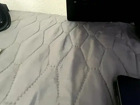 Snapshot of femboyxx69 chatting on April 15, 2026, 8:09 pm femboyxx69 online show from April 15, 2026, 8:09 pm