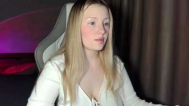 x ivy x online show from February 7, 2026, 3:53 pm