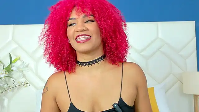 RubyRossel online show from March 18, 2026, 12:30 pm