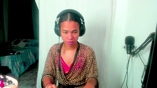 Snapshot of meghanSusexx chatting on January 14, 2026, 11:19 pm meghanSusexx online show from January 14, 2026, 11:19 pm