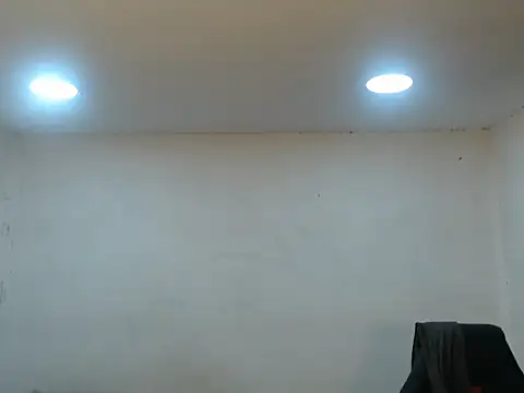 Snapshot of danielitopapuu chatting on October 28, 2025, 2:45 am danielitopapuu online show from October 28, 2025, 2:45 am