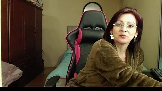 Snapshot of Carol_Scottt chatting on January 31, 2025, 11:35 pm Carol Scottt online show from January 31, 2025, 11:35 pm