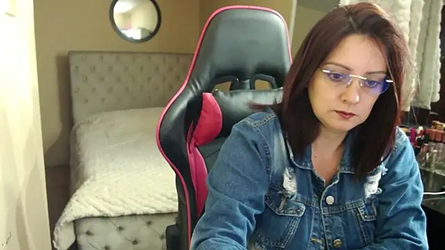 Carol Scottt online show from February 23, 2026, 8:48 am