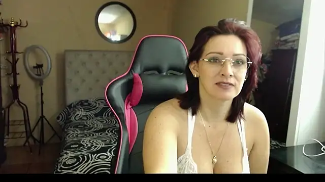 Snapshot of Carol_Scottt chatting on March 3, 2025, 4:58 pm Carol Scottt online show from March 3, 2025, 4:58 pm