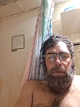 Droopy11 online show from May 15, 2026, 6:55 am