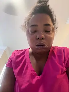 Snapshot of JCCaramelbarbie1 chatting on October 31, 2025, 12:13 pm JCCaramelbarbie1 online show from October 31, 2025, 12:13 pm