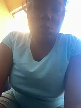 JCCaramelbarbie1 online show from October 13, 2025, 2:40 pm